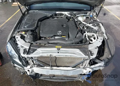 2019 Mercedes-Benz C 300 4Matic из США, поврежденный, VIN 55SWF8EB1KU312915